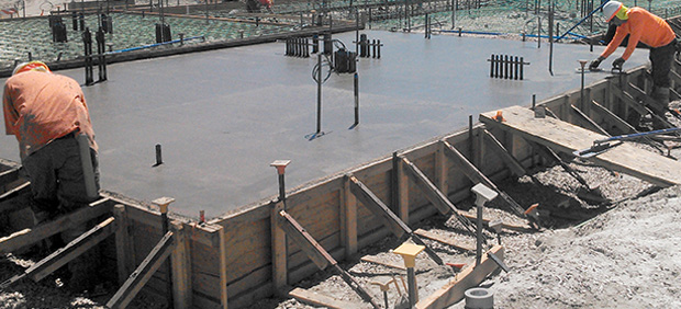 Concrete pump Porthleven